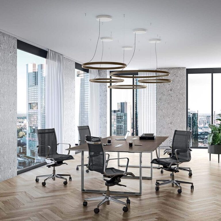 Direktorski stol Direktorski stol